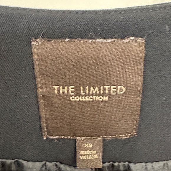 The Limited Women's Black and Gray Blazer - Picture 7 of 11